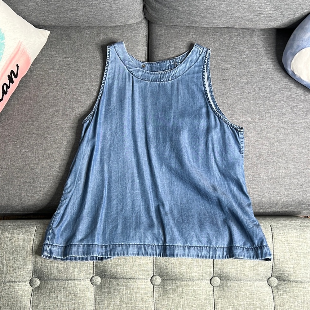 GAP Chambray Sleeveless Tank Top